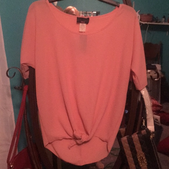 Blouse - Picture 2 of 3